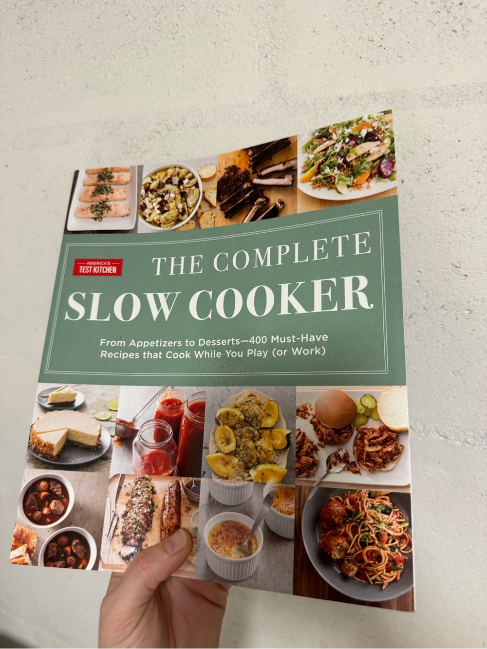 The Complete Slow Cooker Cookbook - - Picture 2 of 8